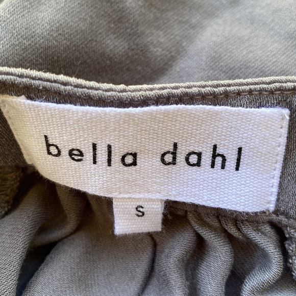 Bella Dahl from Neiman’s 100% Tencel great blouse. Gorgeous material. So comfy! - Picture 7 of 11